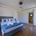 Vila Melek *