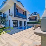 Villa Melek *