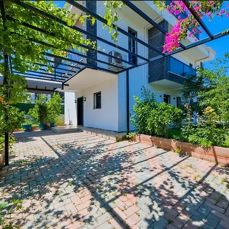 Villa Melek *